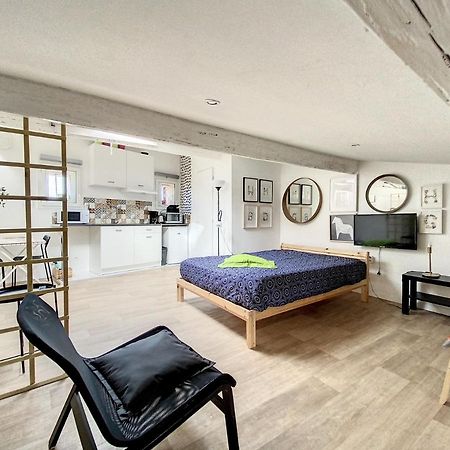 Grand St Pierre Studio Mansarde Atypique Climatise Сет Екстериор снимка